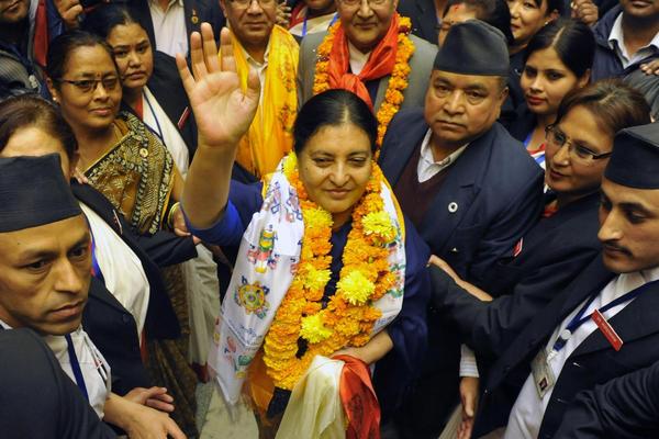 Bidhya Bhandari Menjadi Presiden Perempuan Pertama Nepal